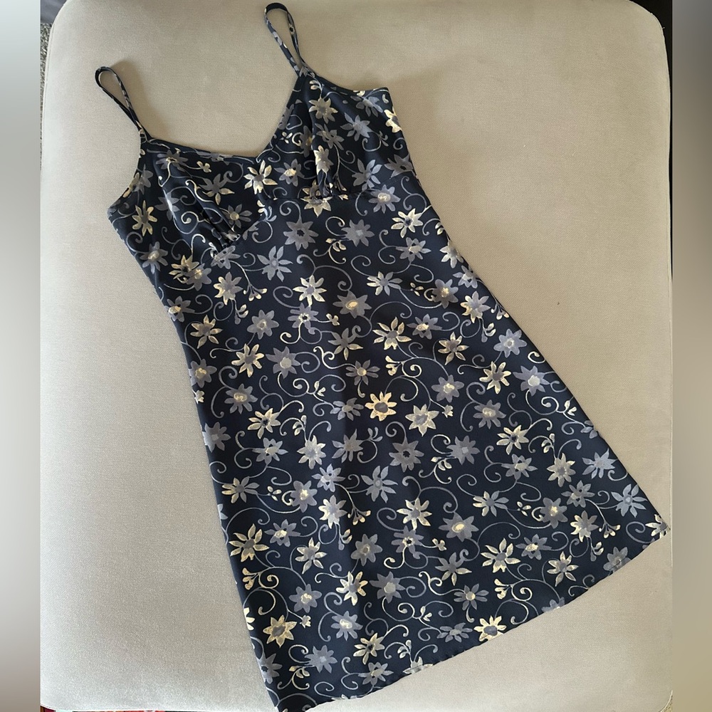 Iz Byer Navy Floral Midi Dress size 3 1990’s vintage zipper back. Excellent